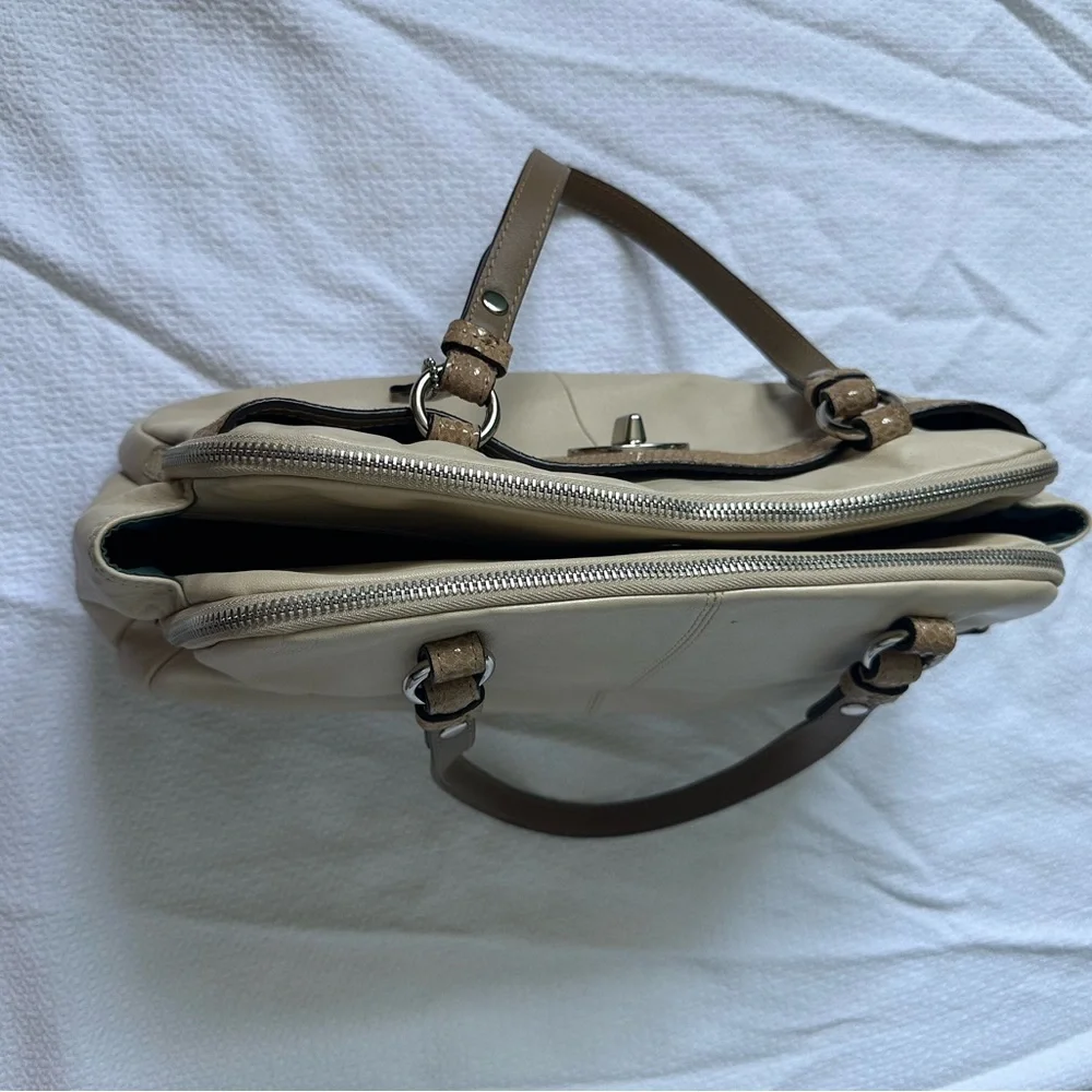 Coach Penelope Ivory Metallic Leather Satchel Tan Trim Shoulder Bag Purse F16529 - Picture 3 of 12